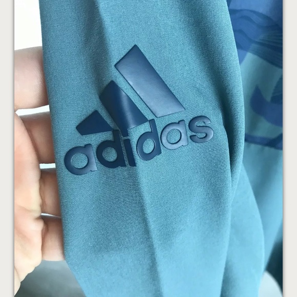 Adidas Golf Windbreaker - Picture 4 of 5